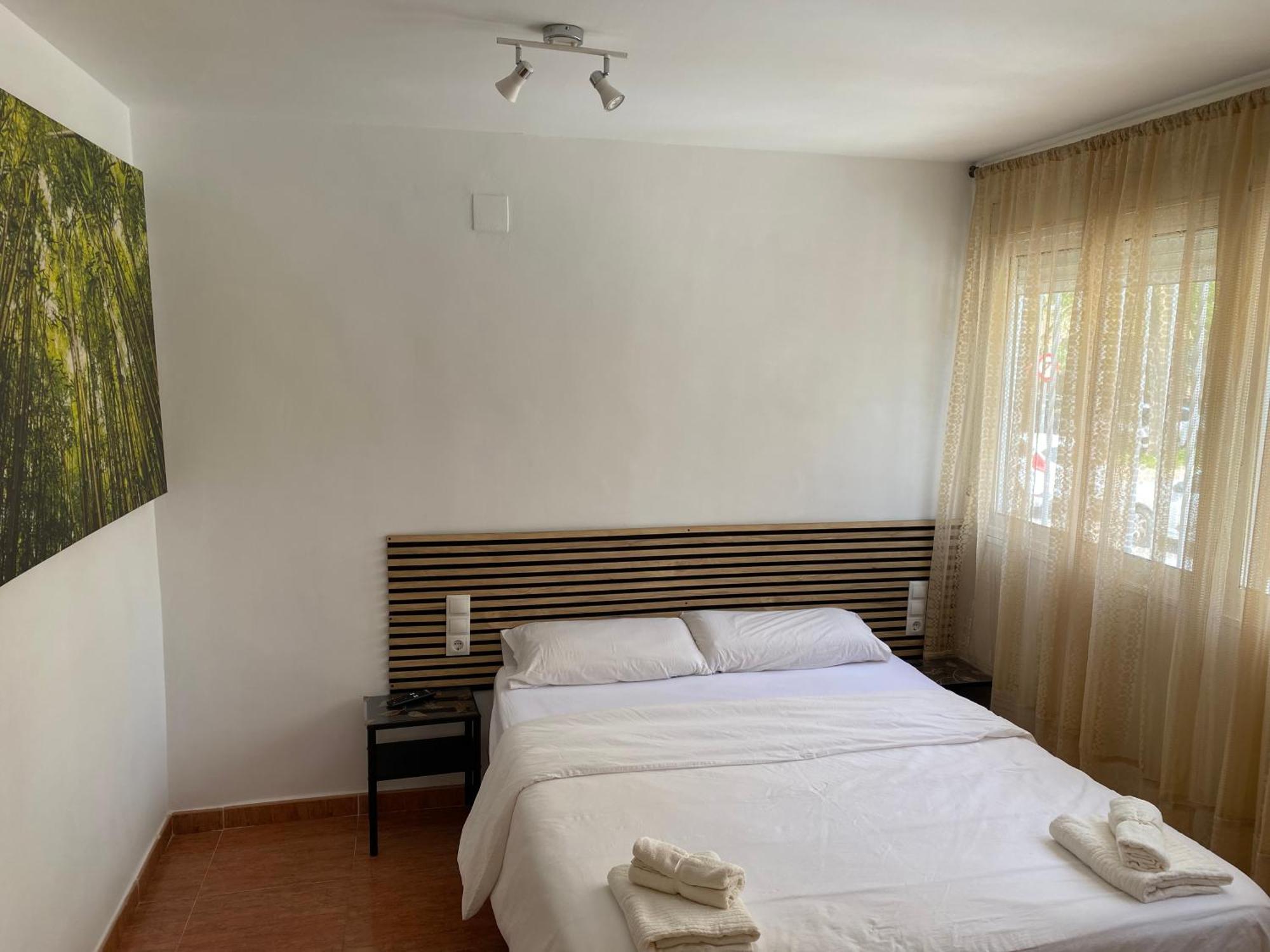 Habitaciones Con Bano Y Cocina Privada Valencia Exterior foto